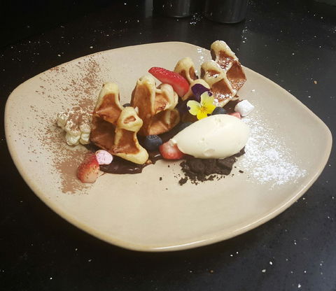 Desserts By Night - Maribyrnong - QLD Tourism 0