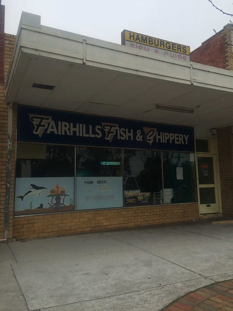 Fairhills Fish & Chippery - Queensland Tourism 0