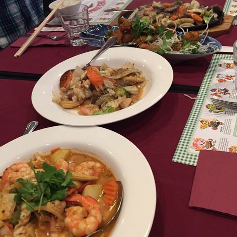 Peacock Gardens Chinese And Thai Restaurant - Queensland Tourism 0
