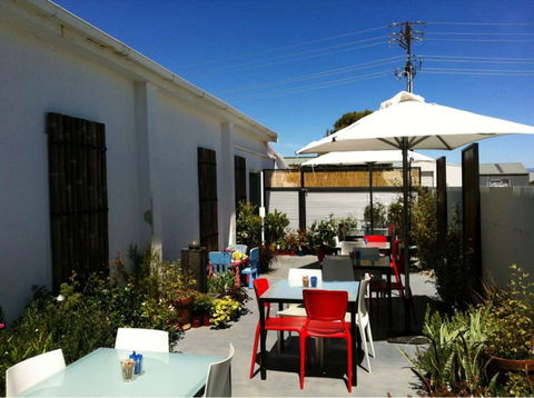 Mahalia Coffee House - Queensland Tourism 0