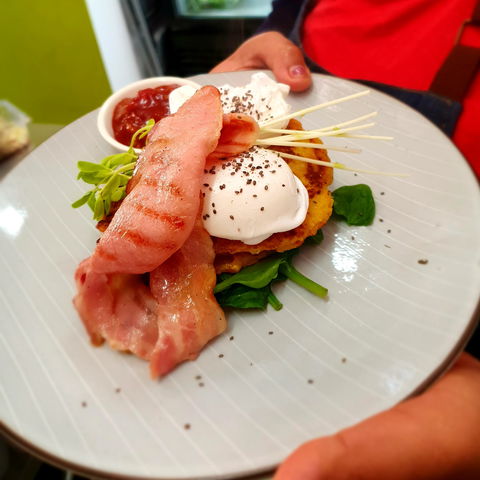Nourish Me Cafe - Queensland Tourism 1