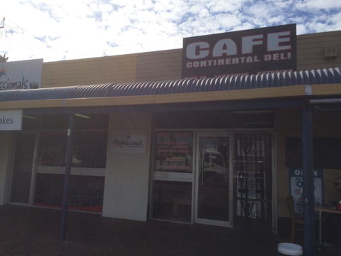 Saigon Snack Bar - QLD Tourism 0