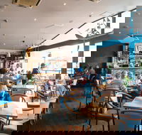 Terrace Bar - Queensland Tourism