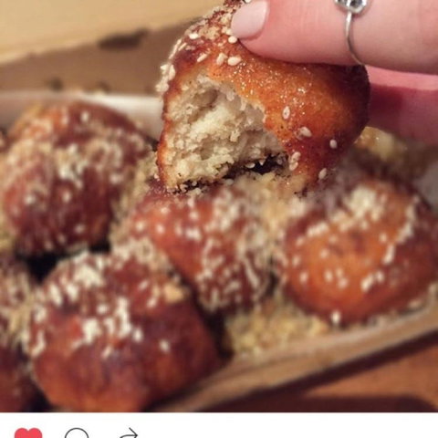 Triakosia - Queensland Tourism 0