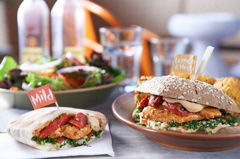 Nando's - Parkwood - QLD Tourism 0