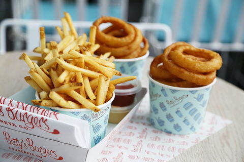 Betty's Burgers & Concrete Co. - Toowoomba - Queensland Tourism 0