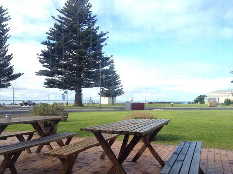 Bompas Of Beachport - Queensland Tourism 0