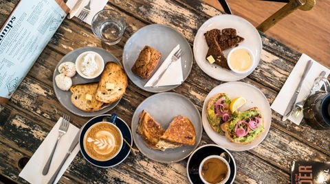 Gramps Cafe - Queensland Tourism 0