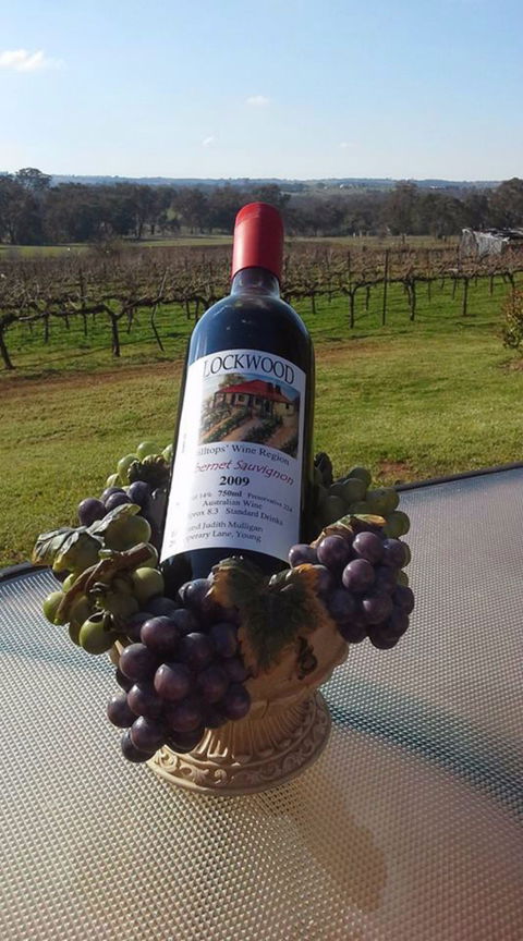 Lockwood Vineyard - Queensland Tourism 2