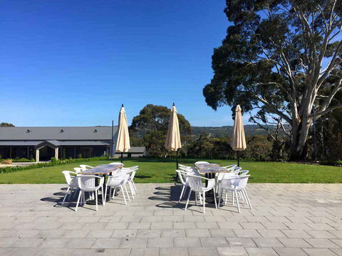 Three Gums Bistro - Queensland Tourism 0