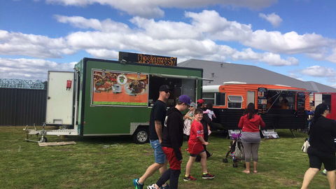 Justchillin Van - QLD Tourism 0