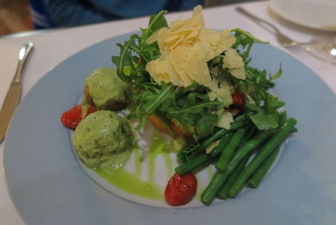 The Mean Fiddler Cafe Bar Restaurant - QLD Tourism 0