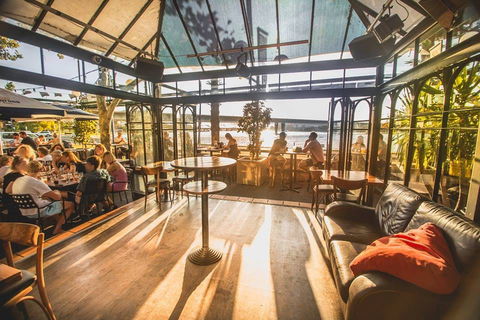 The Left Bank - Queensland Tourism 0