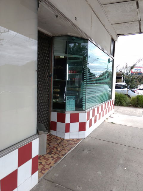 Traditional Tasty Treats - QLD Tourism 0