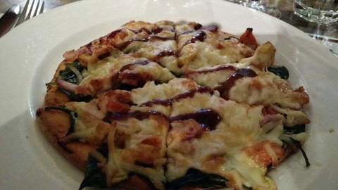 Cafe By The Beach - Queensland Tourism 0