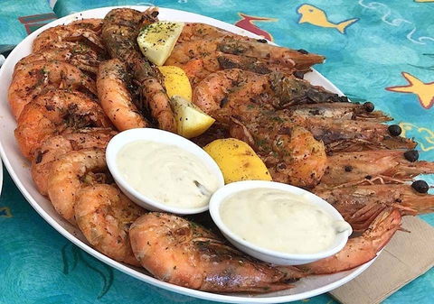 Earlwood Seafood - QLD Tourism 0