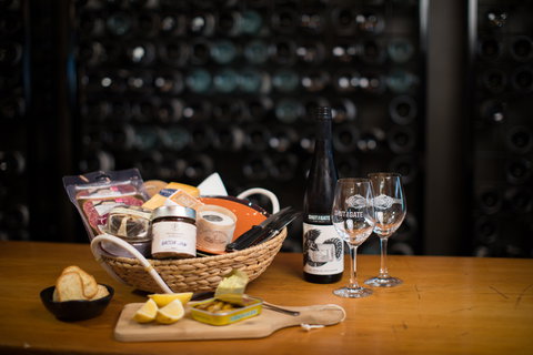 Shut The Gate Wines - QLD Tourism 0