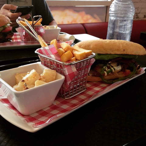 The Burger Hut - QLD Tourism 0
