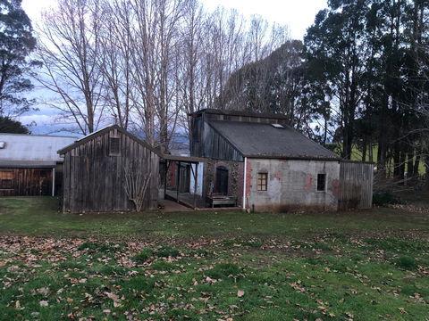 Wilmot Hills Orchard & Distillery - QLD Tourism 0