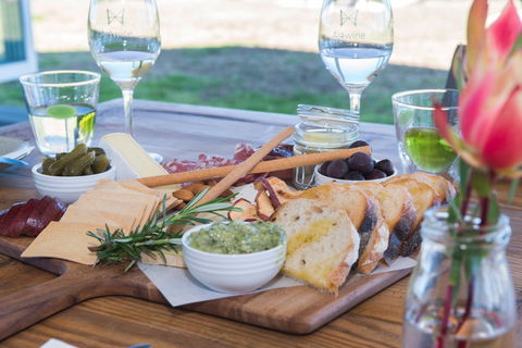 Artwine Cellar Door - QLD Tourism 2