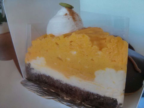 L'eclair Patisserie - QLD Tourism 0