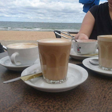 Point Ormond Cafe - QLD Tourism 0