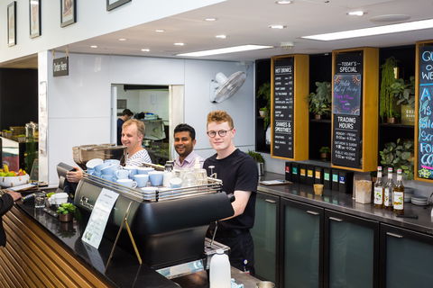 AIS Cafe - Queensland Tourism 1
