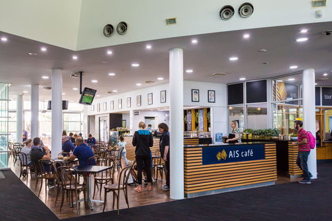 AIS Cafe - Queensland Tourism 2
