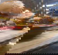 Burgled Burgers - Queensland Tourism