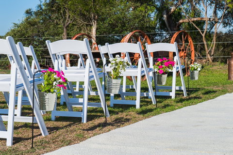 Canoelands Orchard - QLD Tourism 1