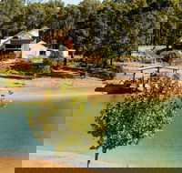 Drakesbrook Wines - Queensland Tourism