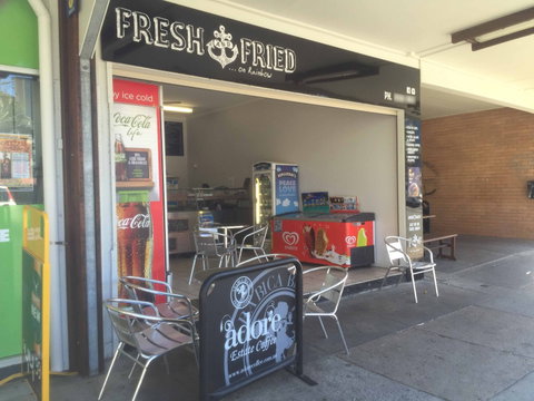 Fresh Fried On Rainbow - QLD Tourism 0
