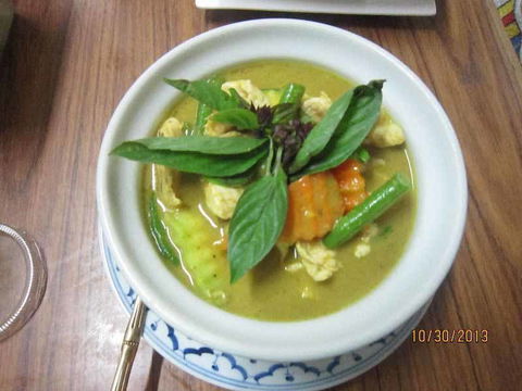 Thai Chinpala Kitchen & Restaurant - QLD Tourism 0