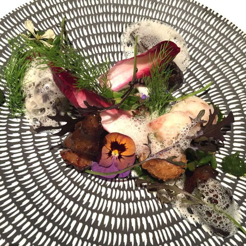 Squid's Ink Restaurant On The Lake - Queensland Tourism 0
