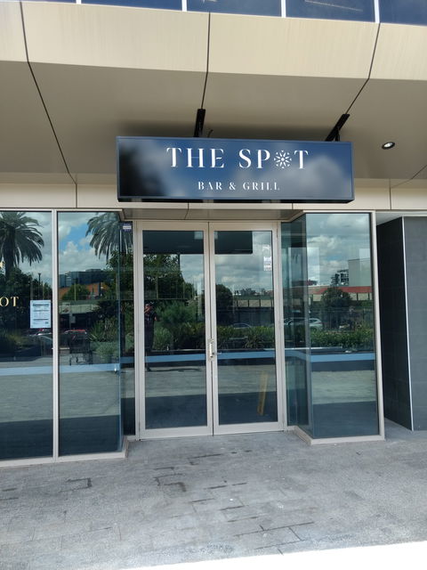 The Spot Bar And Grill - QLD Tourism 0