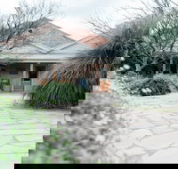 Baileys of Glenrowan - Queensland Tourism