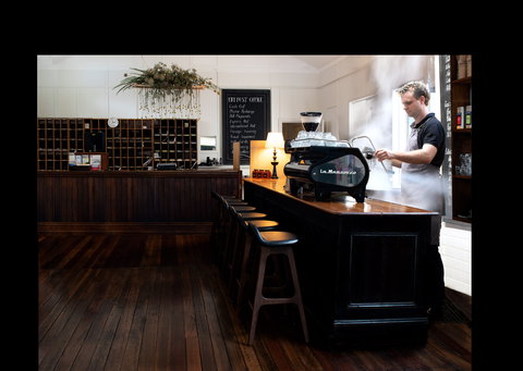 Bastion Lane Espresso - QLD Tourism 0