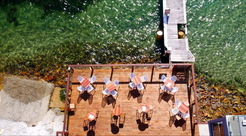 Little Beach Boathouse Restaurant And Bar - QLD Tourism 1