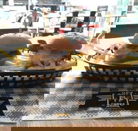 Slide N Shake - Gordon - Queensland Tourism