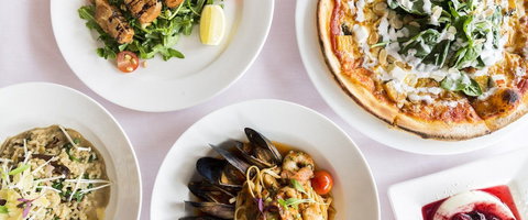 St Leonards Hotel - Queensland Tourism 0