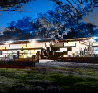 Strawhouse Wines - Queensland Tourism