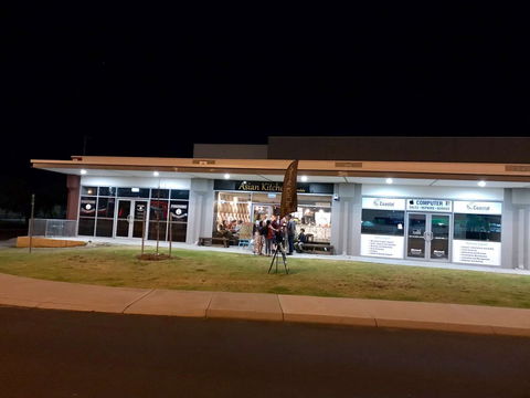 Asian Kitchen - Treendale - QLD Tourism 0