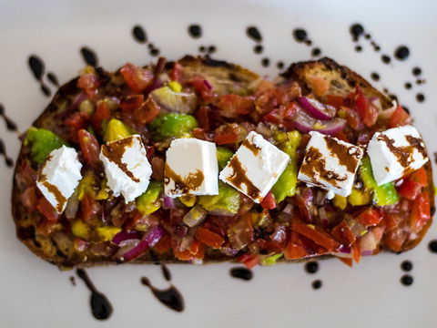 Cafe Macquarie - Queensland Tourism 0