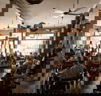Uneke Lounge