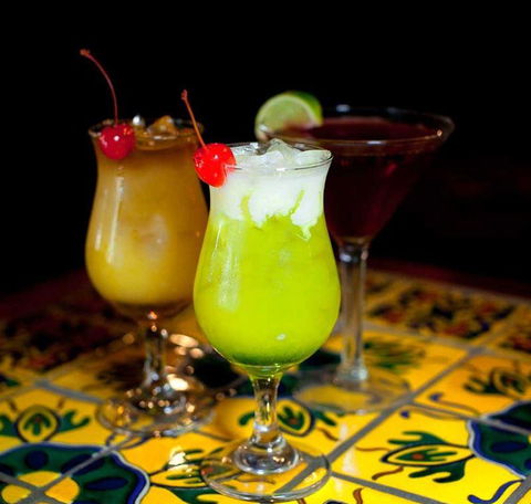 Cactus Jack's Bar & Grill - Queensland Tourism 6