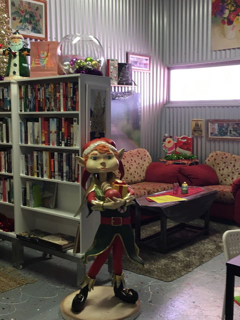 Noelene's Book Cafe - Queensland Tourism 1