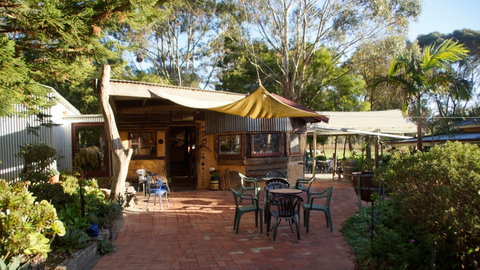 Magpie Springs - QLD Tourism 0