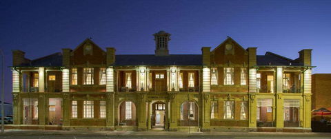 Quality Regent Hotel - QLD Tourism 0