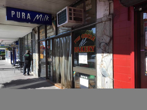 The Circle Bakery - QLD Tourism 0