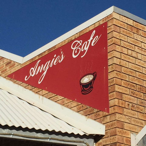 Angie's Cafe - Queensland Tourism 0